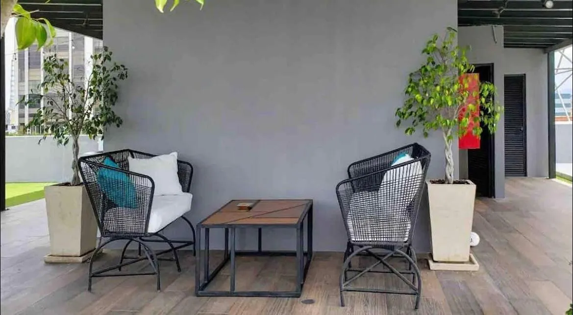 Cozy Apt With Terrace In Zone 4 Guatemala City